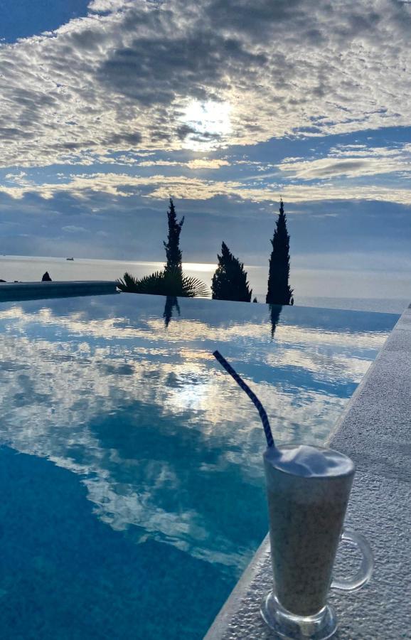 Villa Lovran - 150M To The Beach - Infinity Pool - Incredible Sea View - Fitness Room Экстерьер фото